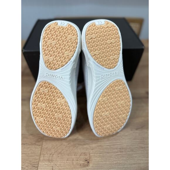 Vionic Arrival Sneakers Mist Knit Mesh Size 6.5 NIB Supportive Comfy for Travel - Picture 11 of 13